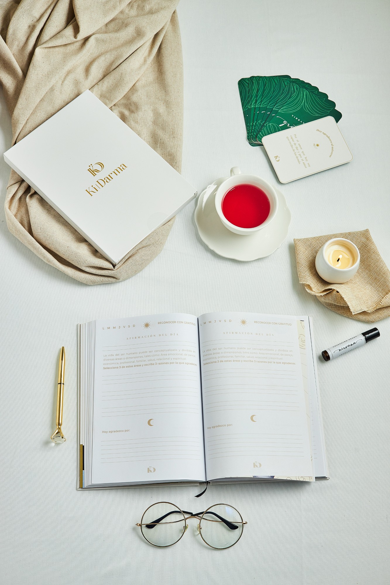 Combo Journal + Cartas Vibrando con Gratitud